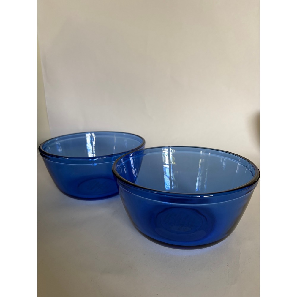 2 Blue Anchor Hocking Ovenware Mixing Bowls 1.5 Qt. Microwave Oven Safe
